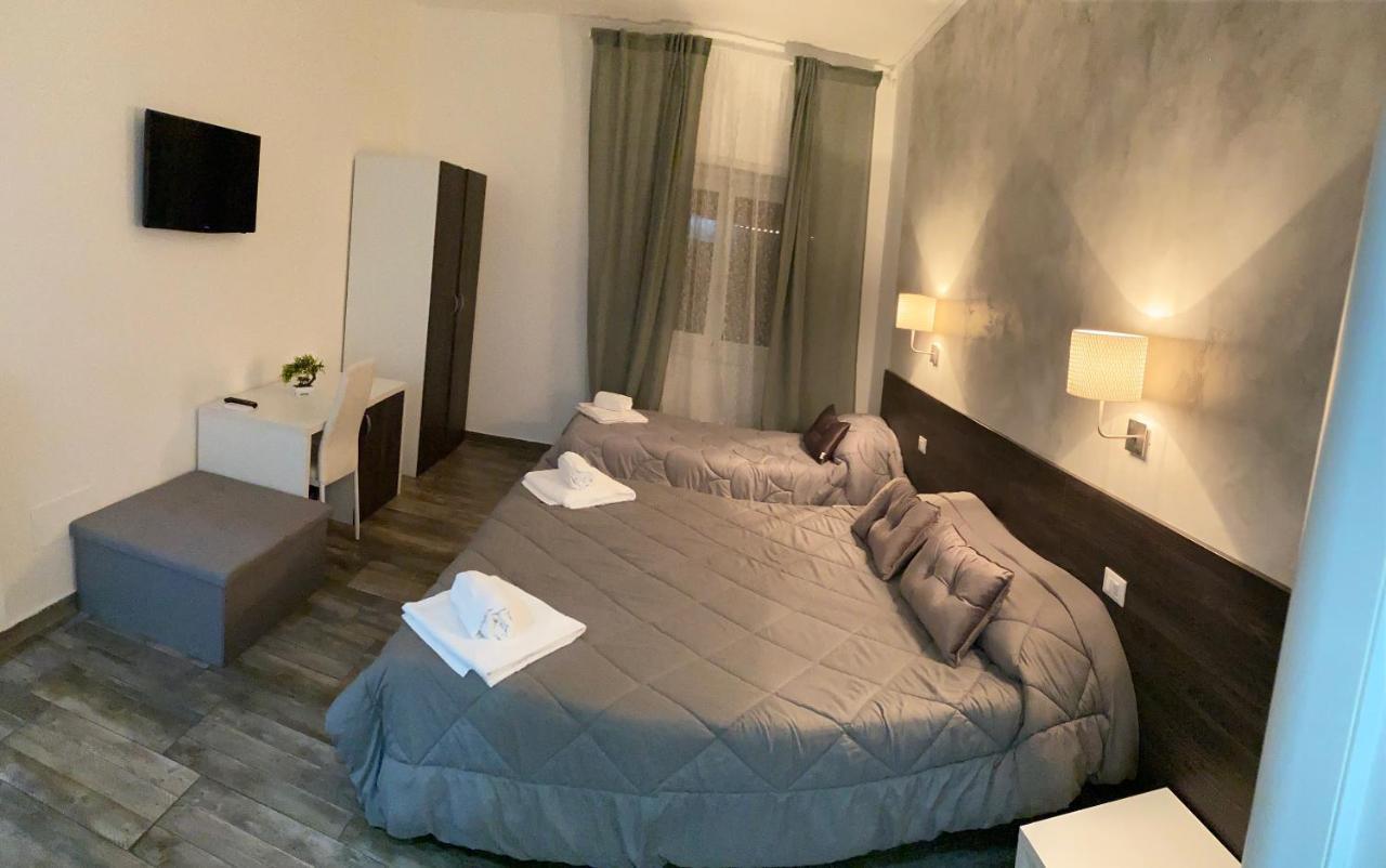 Tiburtina Inn Guest House Roma Exterior foto